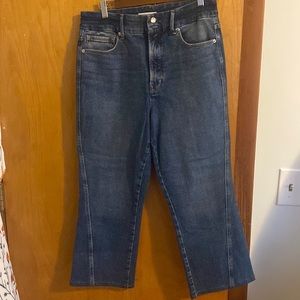 20. Good American Crop Side Stitch Pant